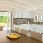 Mila * Sant Lluís